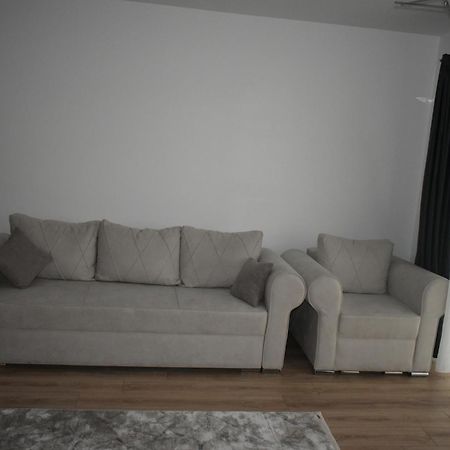 Save Relaxing Residence Brasov Ngoại thất bức ảnh