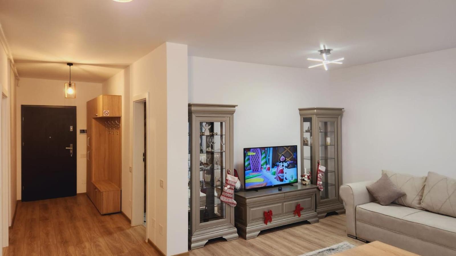 Save Relaxing Residence Brasov Ngoại thất bức ảnh